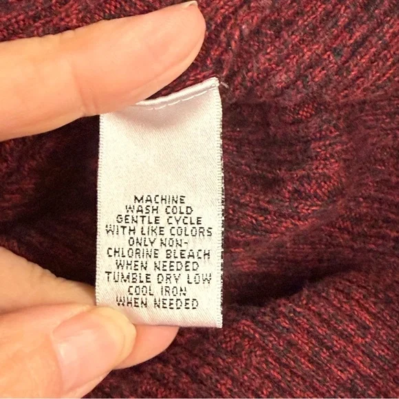 Rebecca Malone Woman Burgundy Ribbed Knit Henley Sweater 3/4 Sleeve Cozy - Picture 6 of 7